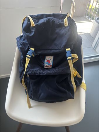 Invicta 80’s backpack