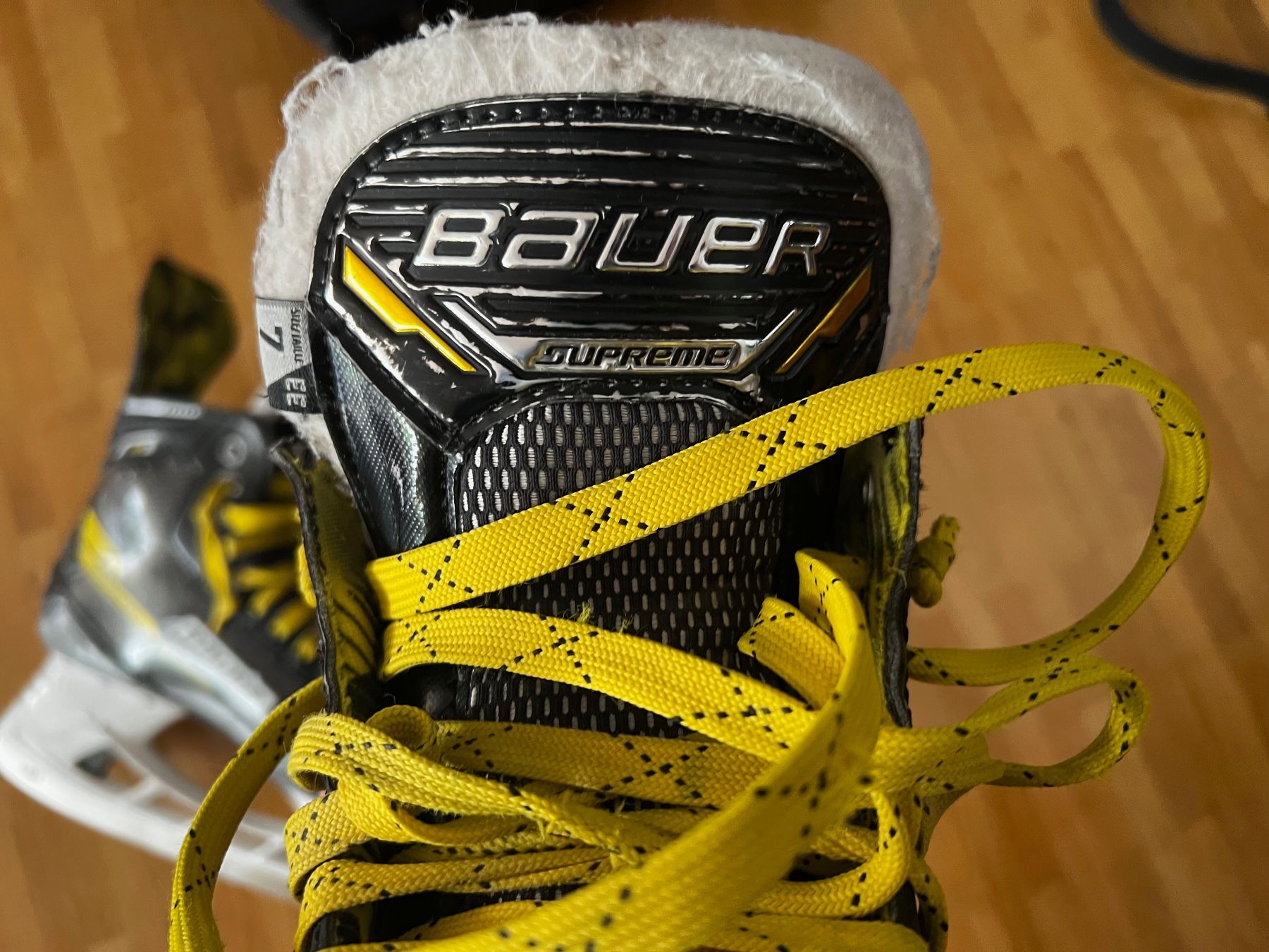 Bauer Pattini da ghiaccio: Junior-Schlittschuhe Bauer Supreme M3 – Usato da Zürich venduto da luc70 2
