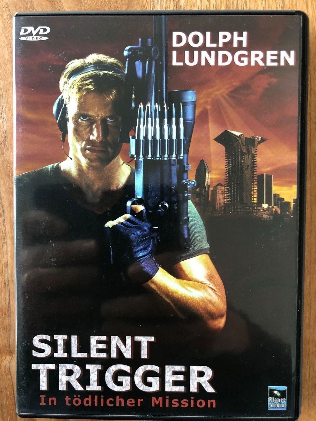 Alle DVDs: DVD Silent Trigger – Gebraucht aus Belp von brb66