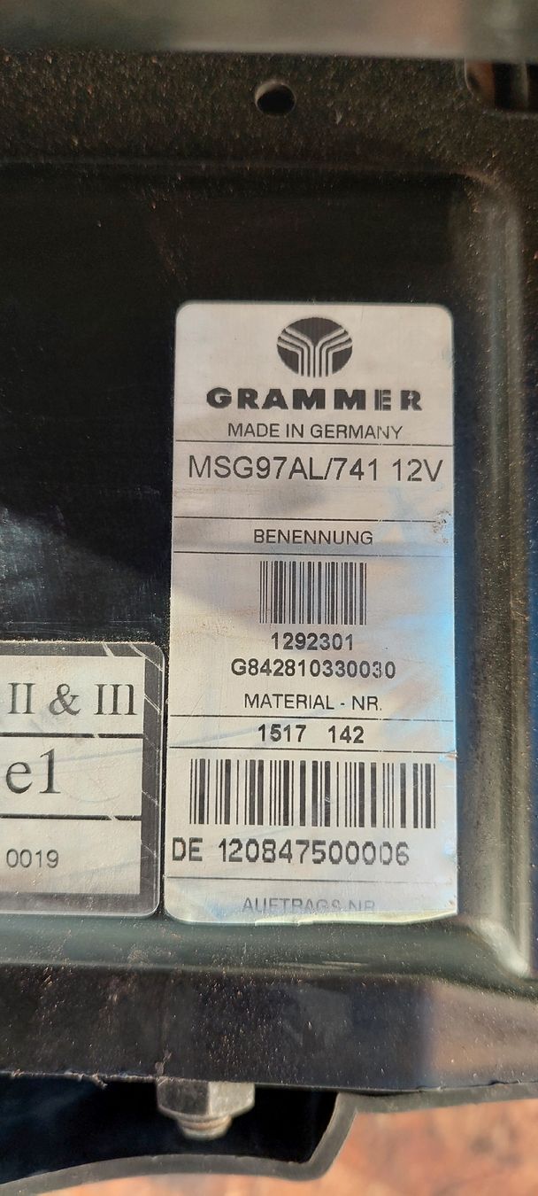 Tracteurs: Traktorsitz Grammer Fendt – D'occasion à Horboden par Same_laser130 3