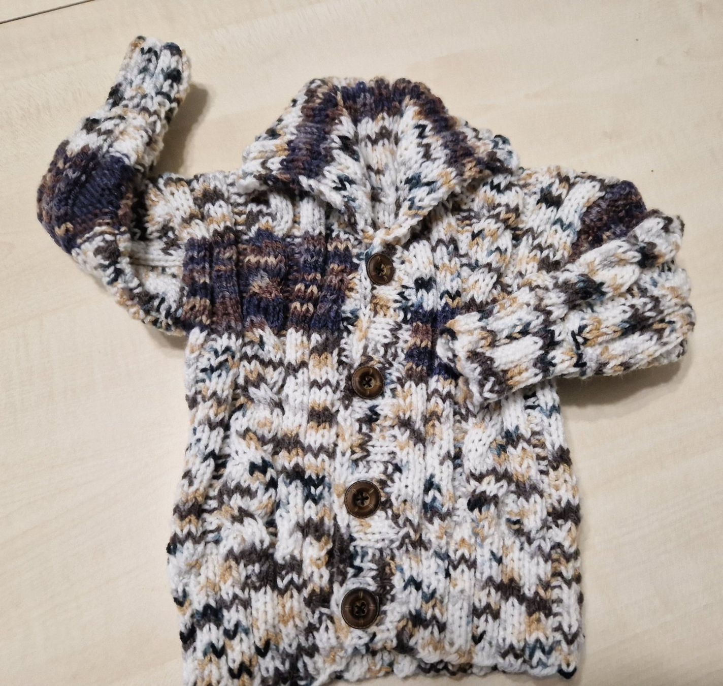 Jacken & Mäntel: Jacquette 12 mois tricoté main – Neu und originalverpackt aus St-Imier von goodber 2