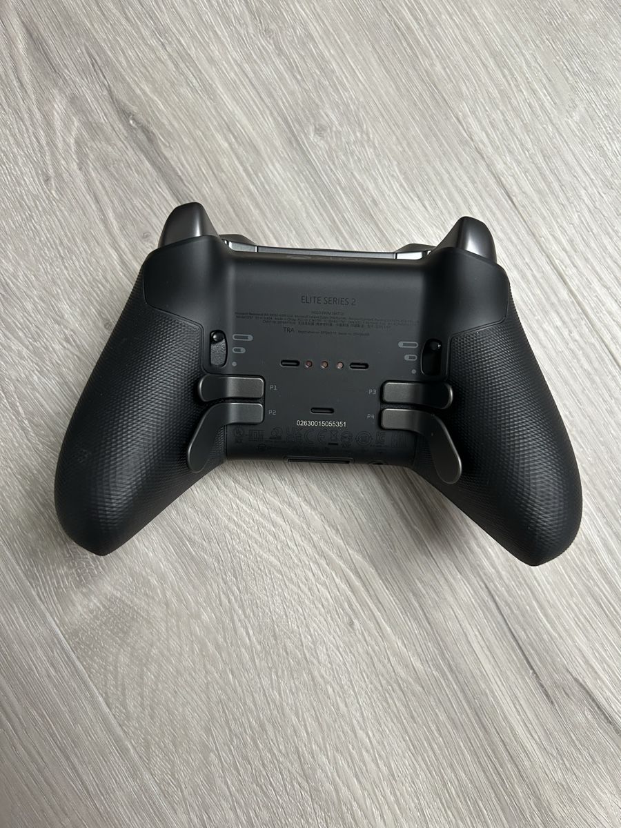 Microsoft Controller: Xbox Elite Series 2 Controller, wie neu! – Nuovo (secondo la descrizione) da Basel venduto da Mic-1 2