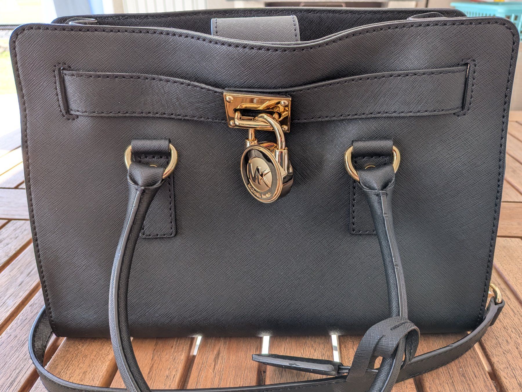Michael Kors Taschen für Damen: Damenhandtasche Michael Kors – Gebraucht aus Turbenthal von ulv_8wxr