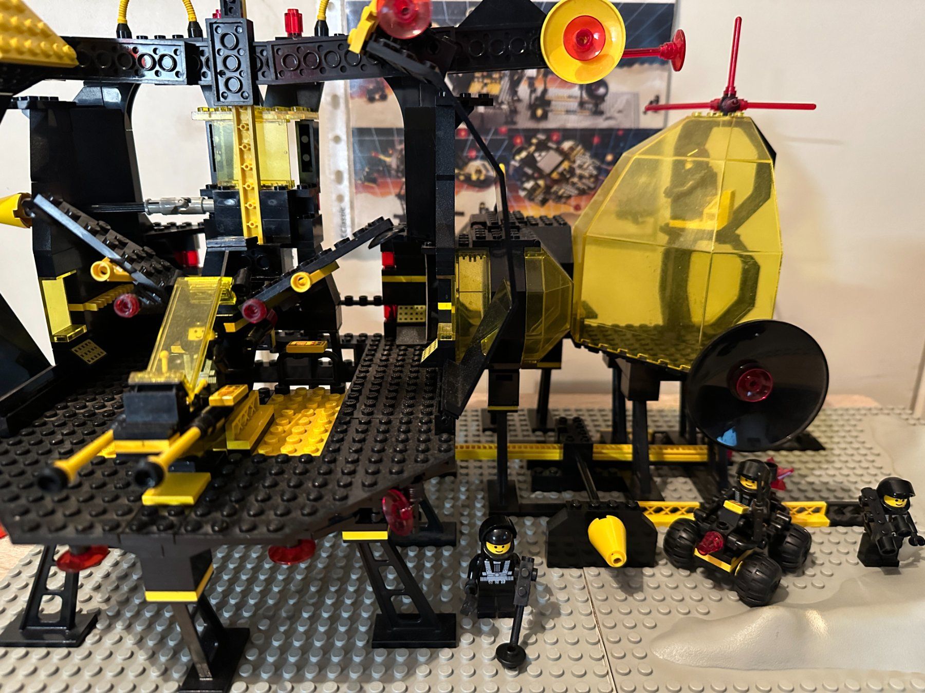 Legoland Kit di costruzioni: LEGO 6987 Message Intercept Base – Usato da Basel venduto da Don-Angel 5