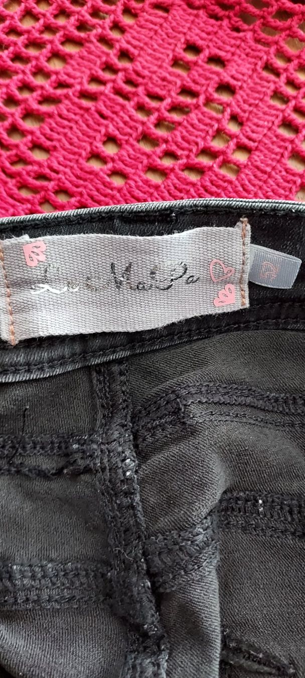 Jeans: LeMapaJeans Schwarz, Gr. 52, Top Zustand . – Usato da Ostermundigen venduto da Chrigu1957 2