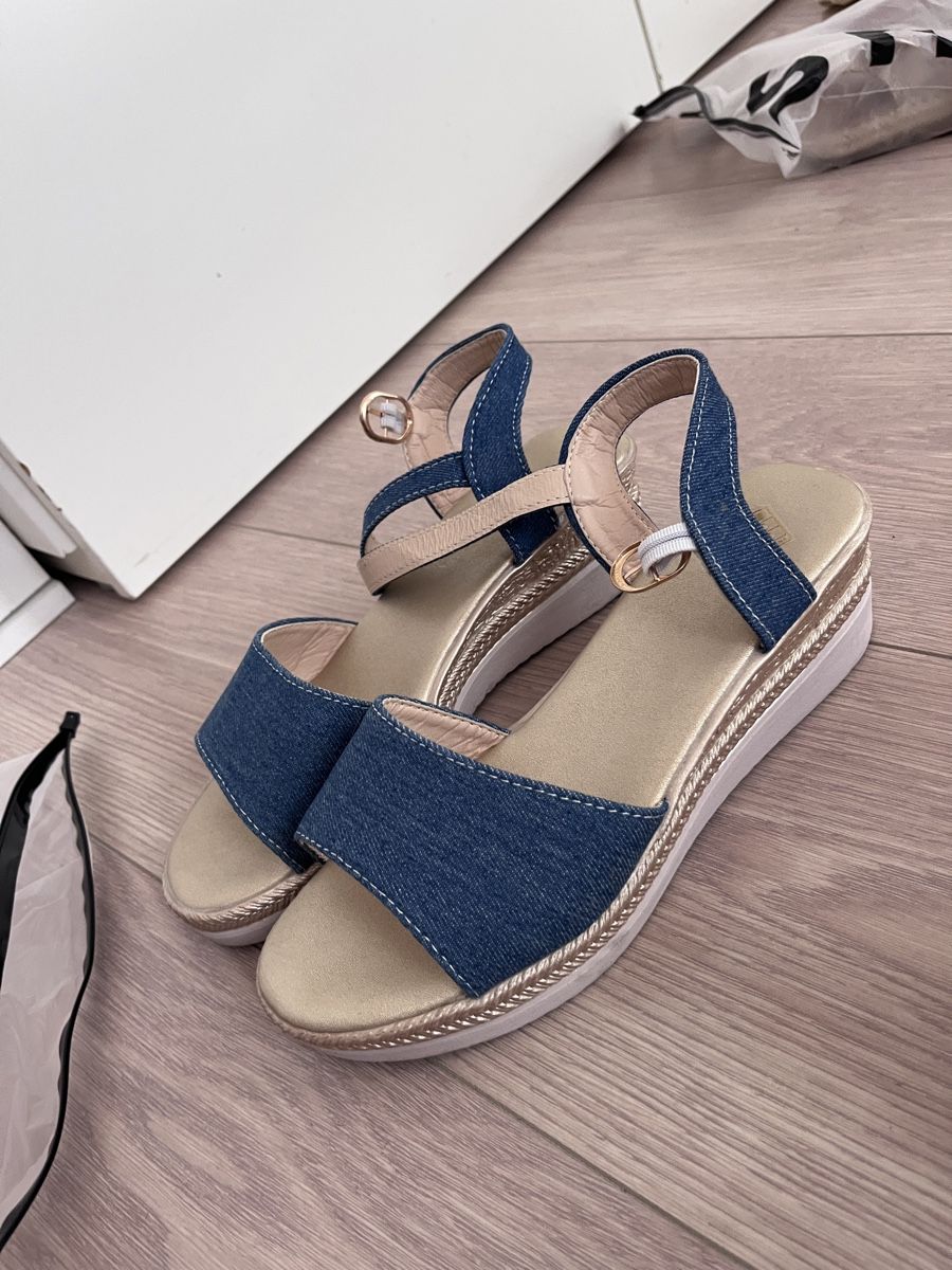 Scarpe da donna: Sandalen 38,39GR – Nuovo e nell'imballaggio originale da Boll venduto da iva_5mbc
