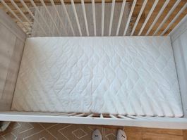 Neuwertige Baby Matratze 70x140cm