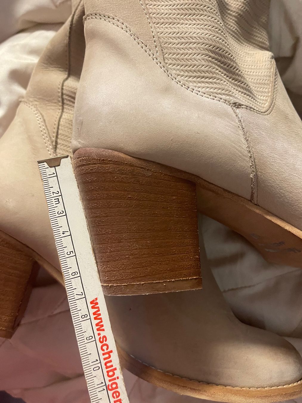 Scarpe da donna: Vera Gomma Lederstiefel beige Gr. 37 – Usato da Rüschlikon venduto da leo_mwz2 9