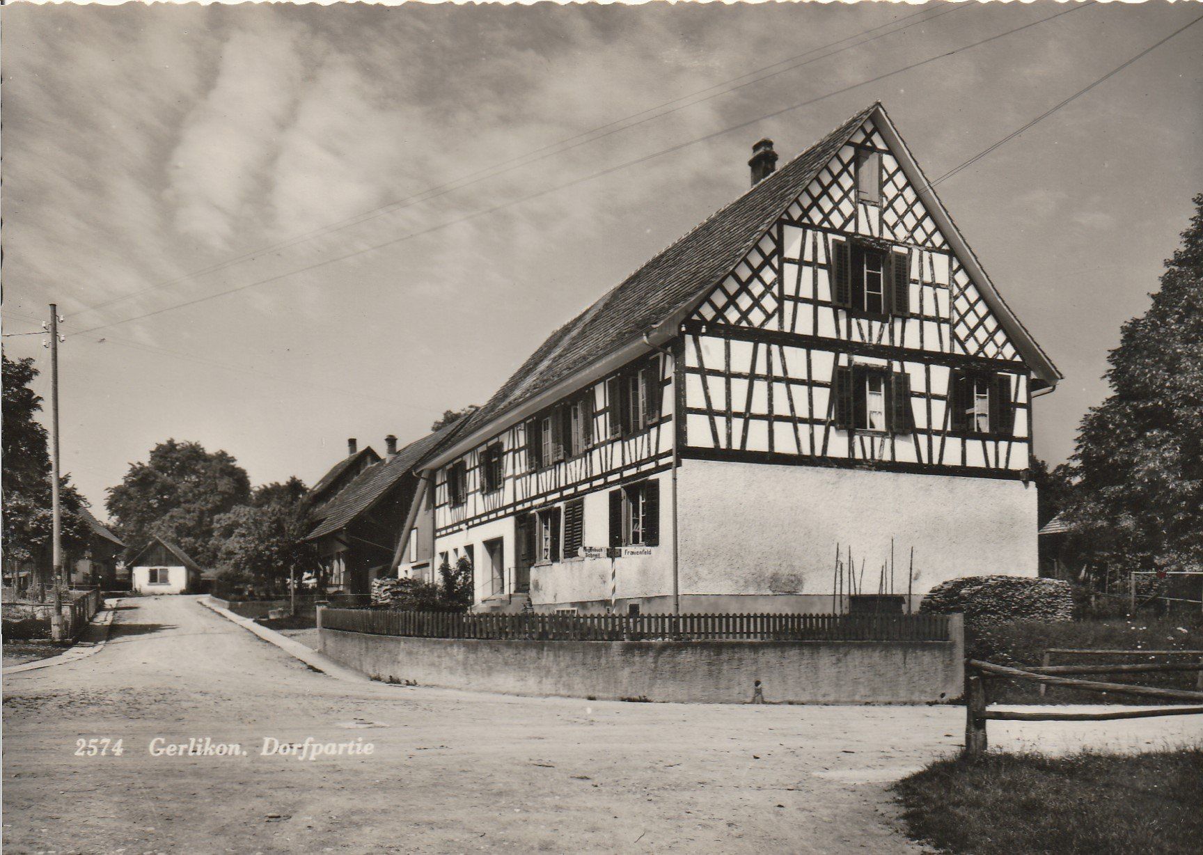 Cartoline postali: Ansichtskarte-Gerlikon-Dorfpartie – Usato da uttwil venduto da Koehlerfred