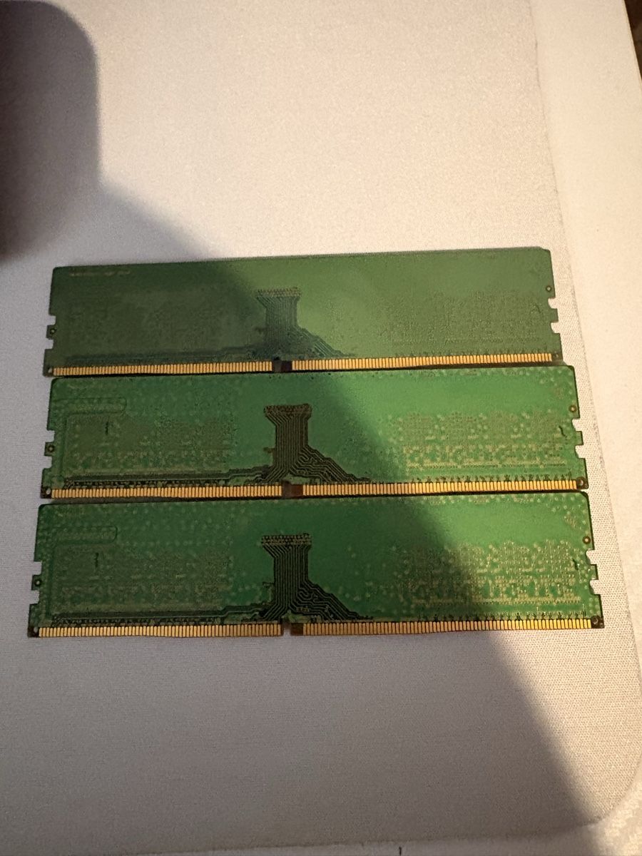 Samsung Memoria / RAM: RAM DDR4 SAMSUNG – Usato da Dompierre FR venduto da PRiT_Madara 2
