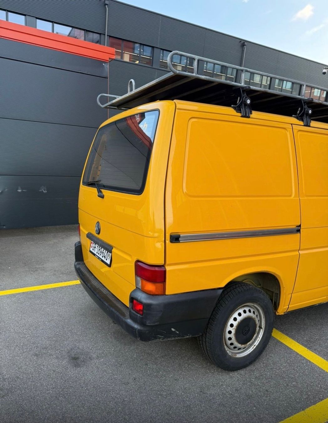 VW Veicoli commerciali: VW T4 Kastenwagen – Usato da Sargans venduto da Didis 5