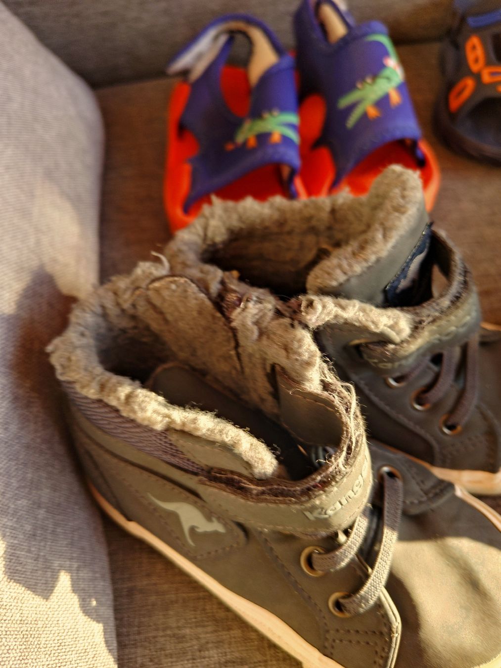 Scarpe da uomo: 7 Paar Kinder Schuhe diverse Grössen  – Usato da Goldach venduto da Fuchour 3