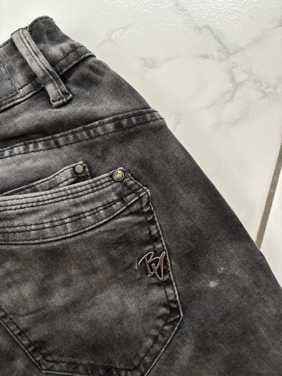 Jeans: Pantaloni  – Usato da Schwyz venduto da Francesca54 3
