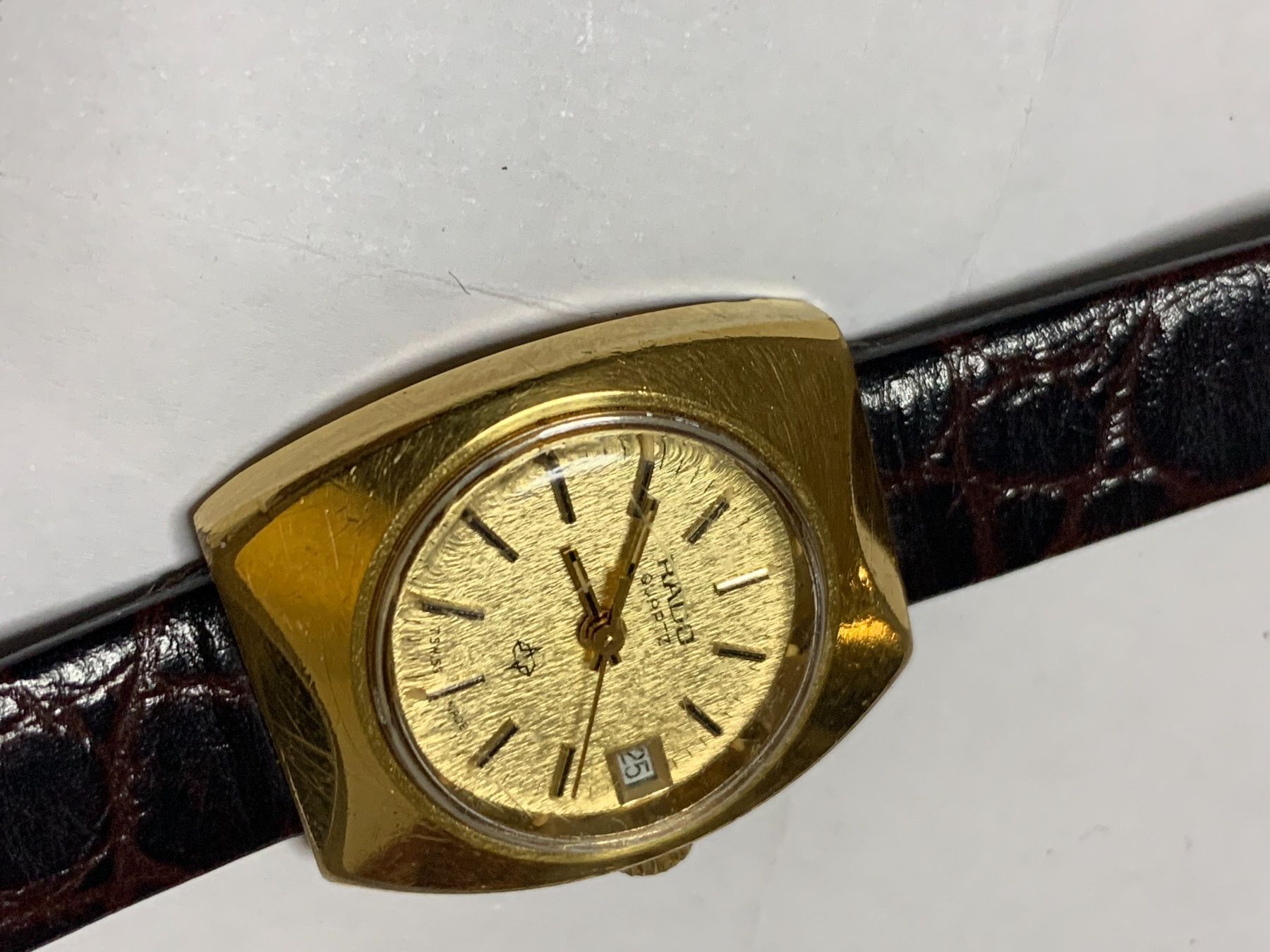 Rado Orologi: Rado Uhr Damen – Usato da Schöftland venduto da lazer04 1
