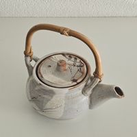 Ceramic Teapot with Bamboo Handle / Japanese style