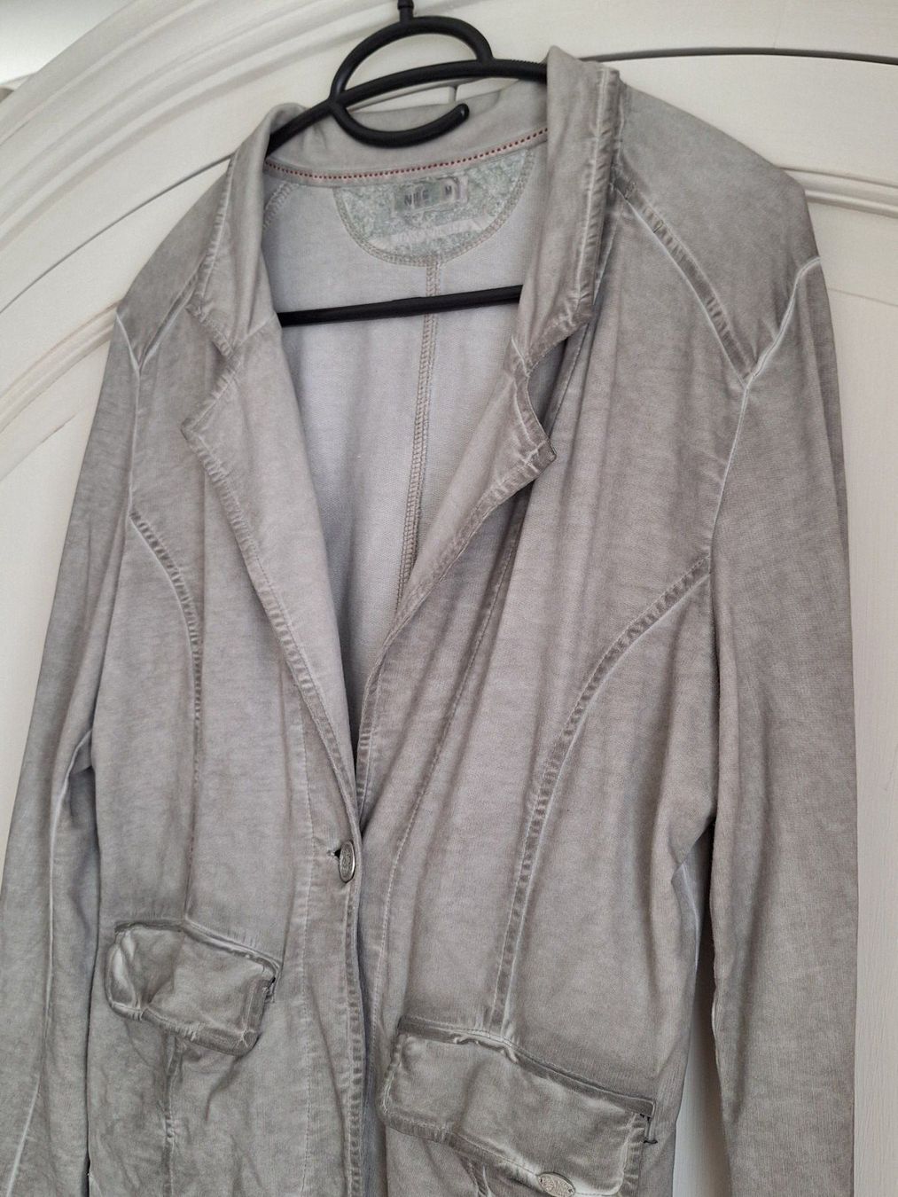 Nile Giacche: Nile Jacke grau Gr. M – Usato da Erlenbach ZH venduto da Sondeiwendiz 1