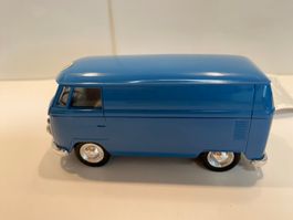 VW Volkswagen Bus/Kasten 1967 T1 Welly 1-32-1-36 RZ 176/177