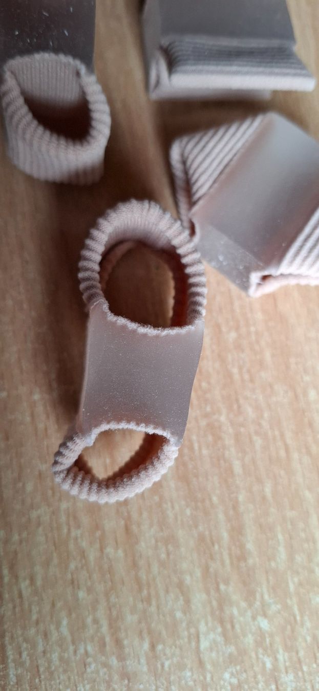 Pediküre: 2 Paar Zehen Spreizer – Neu und originalverpackt aus Muttenz von Iwan1 1