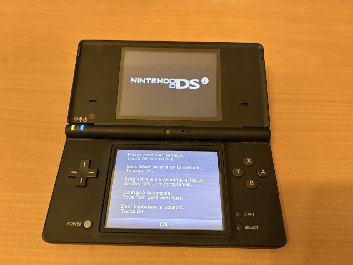 Nintendo Consoles: Nintendo DSi mit 16 Spielen  – D'occasion à Reichenbach i. K. par tim_jv8s 1