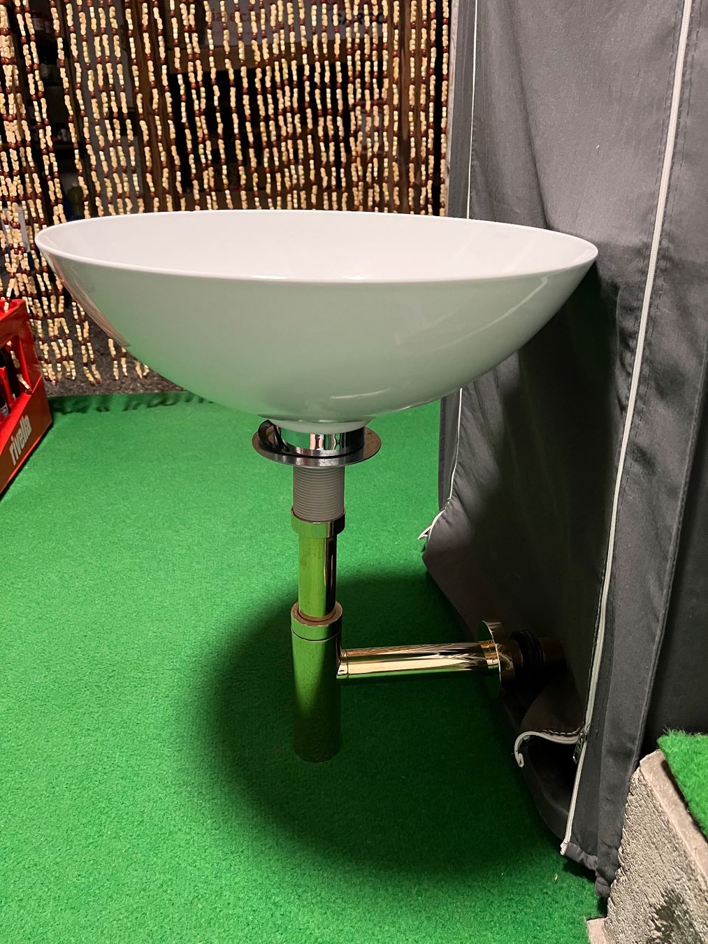 Lavabi & lavandini: **Lavabo rund mit Syphon** – Usato da Thun venduto da Koala100 1