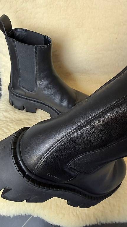 Scarpe da donna: Copenhagen studios Plateu  40 – Usato da Zürich venduto da mar_x8fk 3