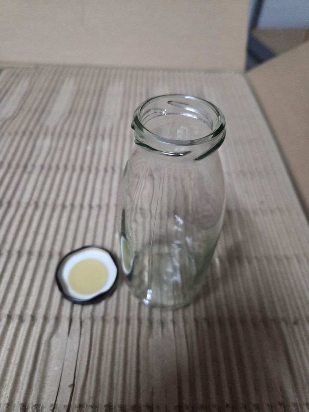 Apparecchiature e tecnologia a gas: 107 Hansaflaschen 250ml mit schwarzem Deckel – Nuovo e nell'imballaggio originale da Arbon venduto da pa_trick 2