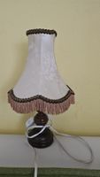 Tischlampe Holz Lampenschirm mit Fransen gebraucht