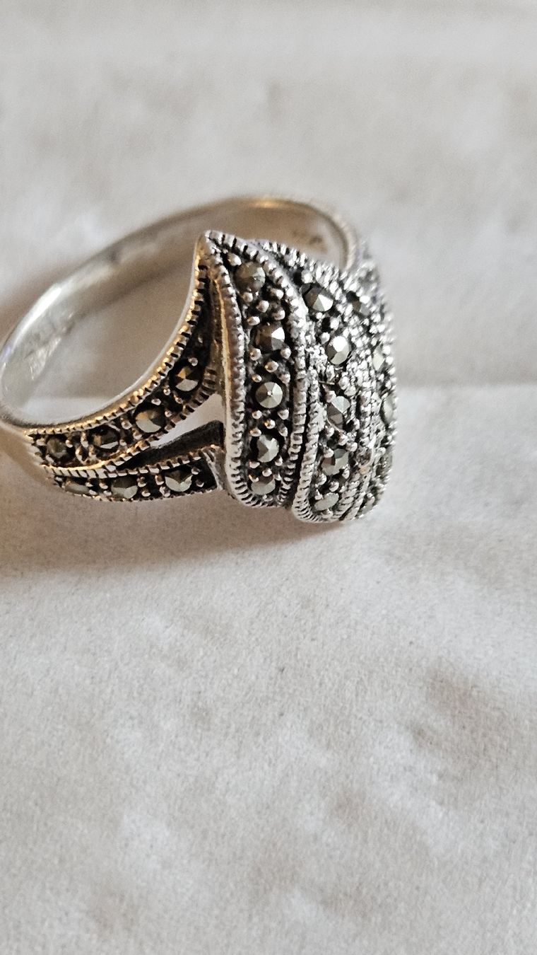 Anelli: belle bague ancienne argent et marcassites gr59 – Usato da Lausanne venduto da Angelite