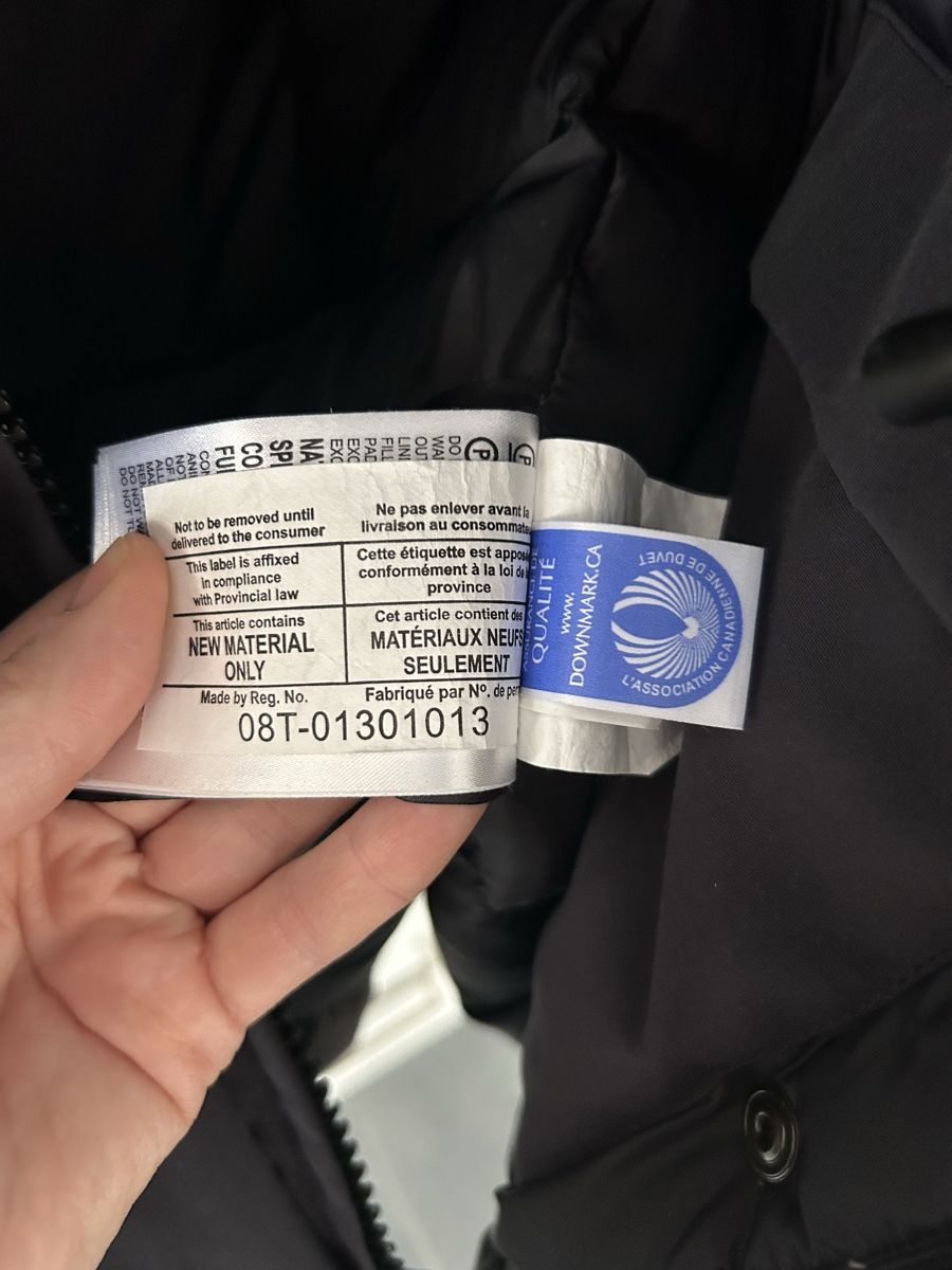 Canada Goose Mäntel: Canada Goose Winterjacke Daunenparka Gr. M – Gebraucht aus Goldswil von Juli20 4