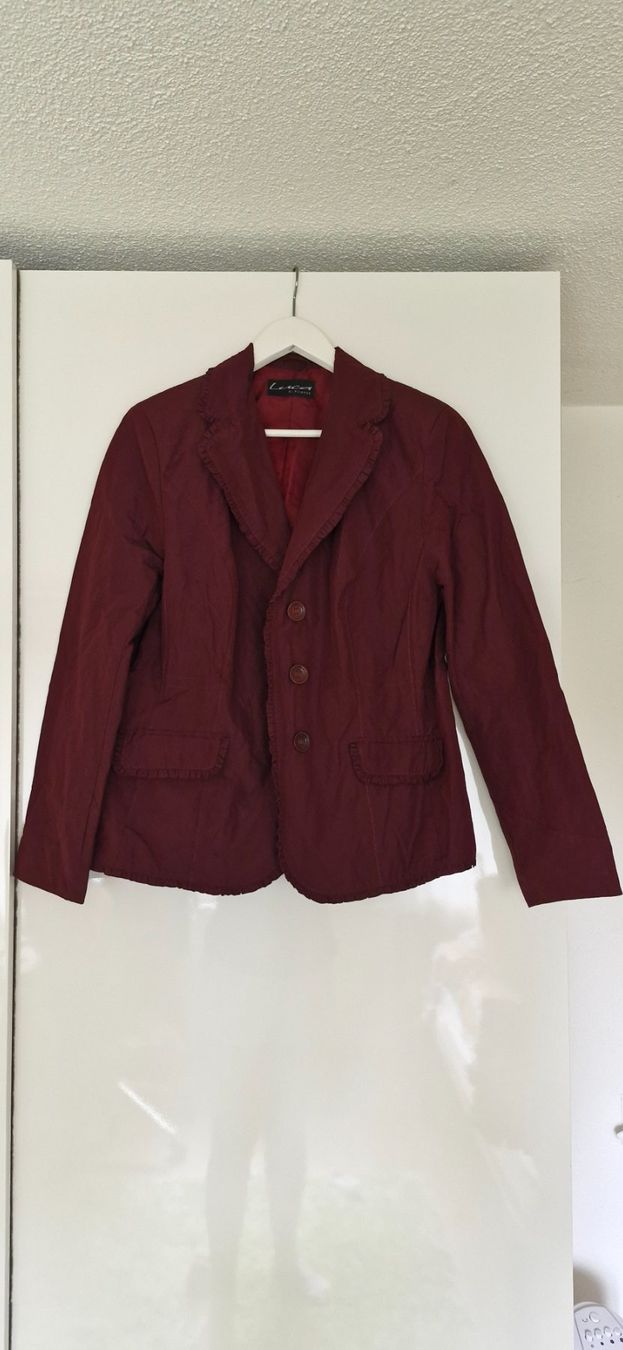 Giacche: Retro red blazer – Usato da Bonstetten venduto da Denitza87