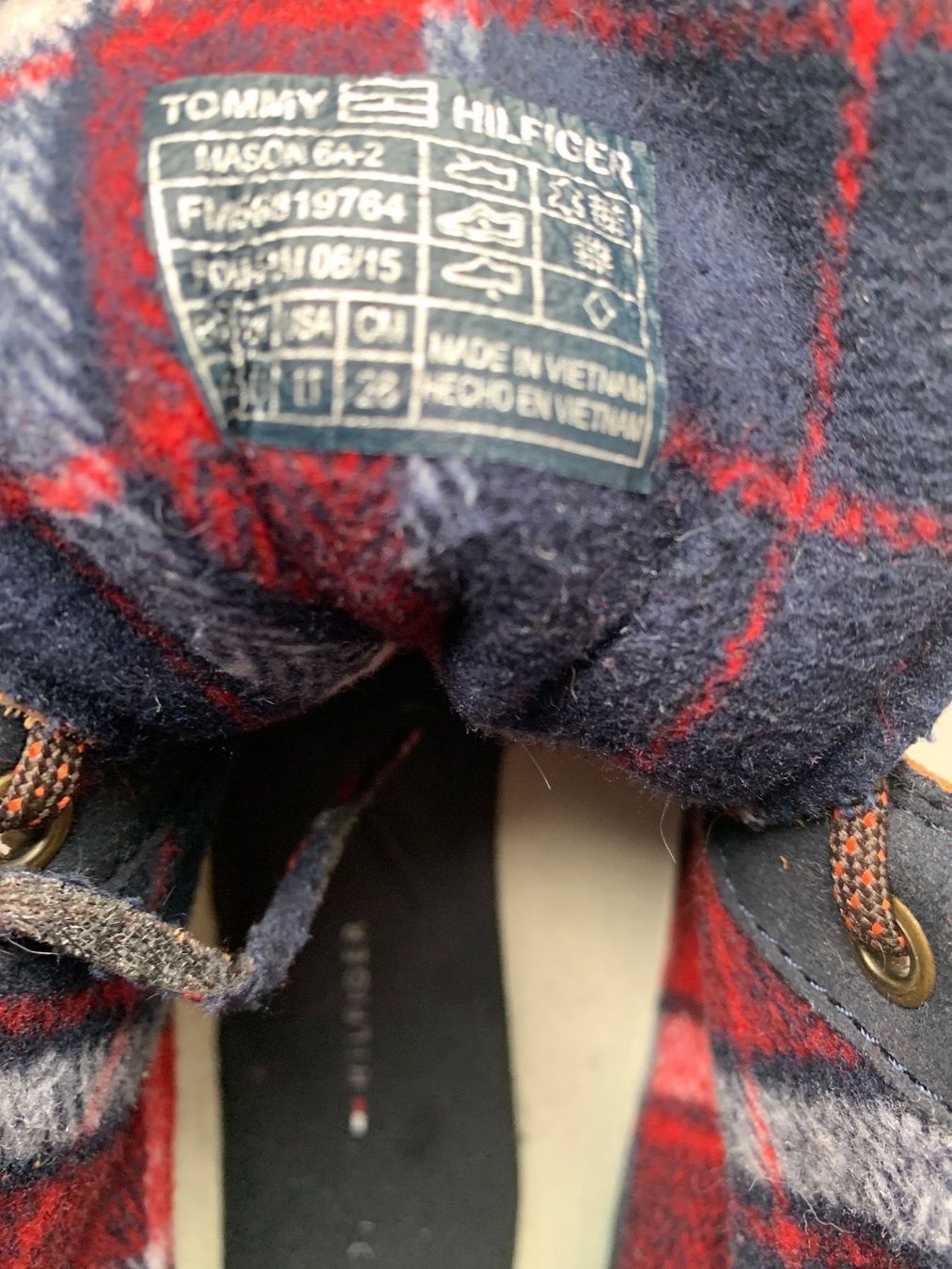 Tommy Hilfiger Herrenschuhe: HILFIGER Schuh Halbschuh aus Leder EU 44 – Gebraucht aus Belp von you-and-me 4