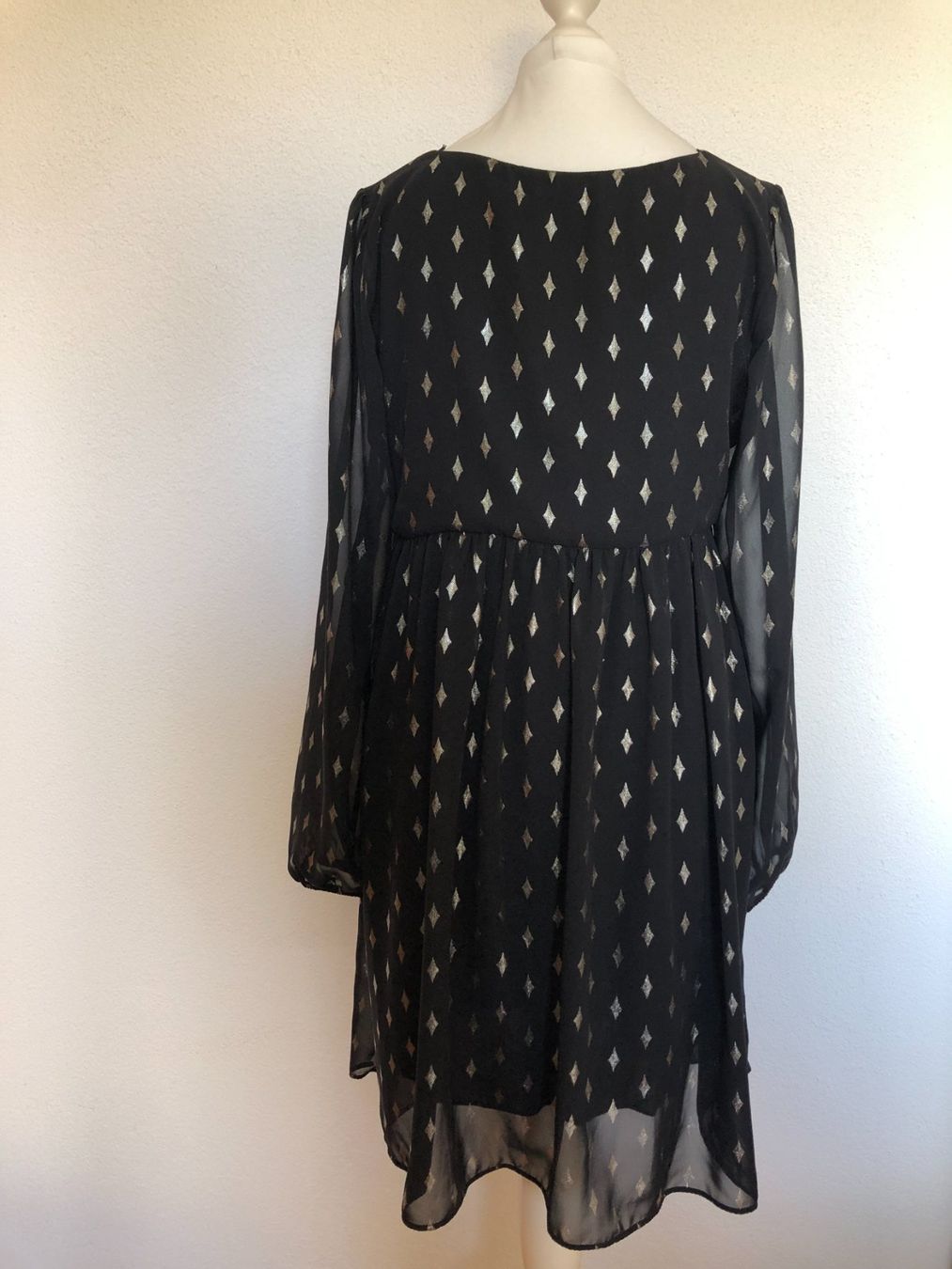 Nafnaf Vestiti: Kleid NAF NAF Gr. 36 - neuwertig – Nuovo (secondo la descrizione) da Luzern venduto da mhbob 1