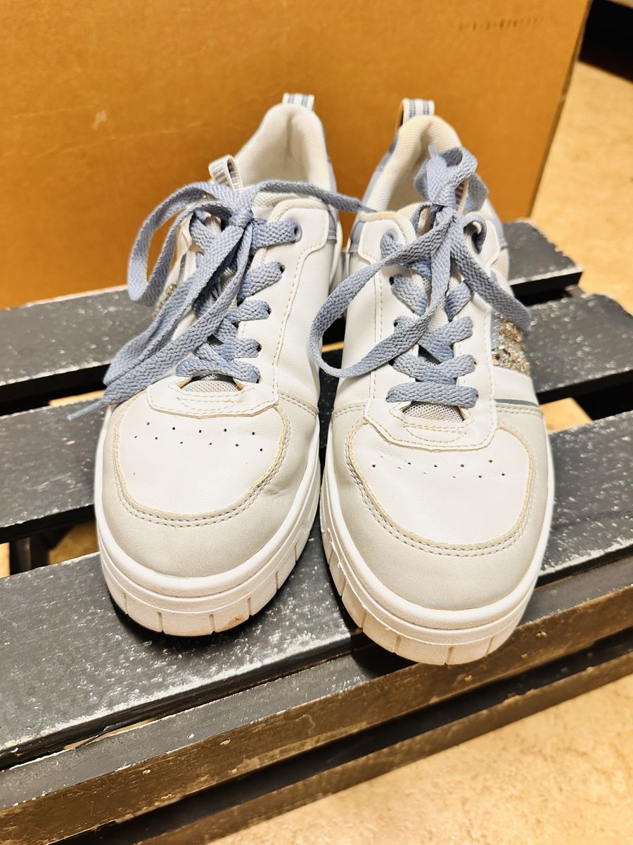 Damenschuhe: Sneakers Marke GLO   – Gebraucht aus Hägendorf von tyl_kzs2 3