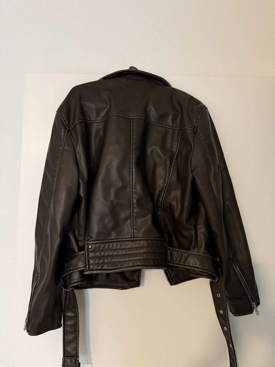 Zara Giacche: Bikerjacke – Nuovo (secondo la descrizione) da Riehen venduto da zvillimchaste 2