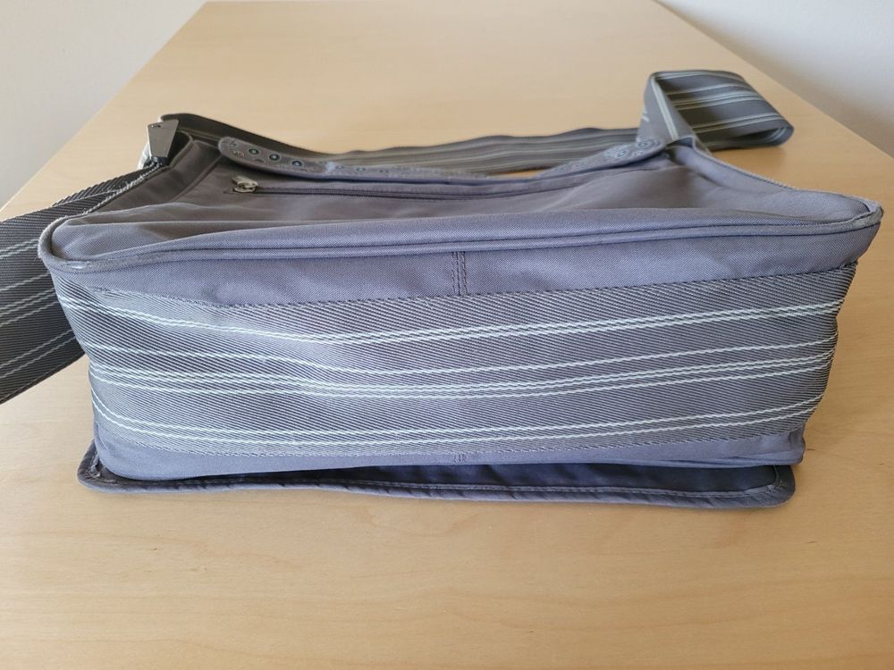 Lässig Borse & Zaini: Wickeltasche Lässig grau – Usato da Wiesendangen venduto da samoalk 2