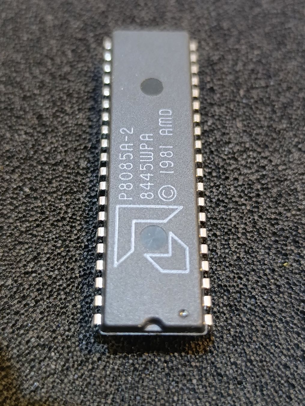 Componenti elettronici: 8085A2 8-Bit 6MHz Microprocessor HMOS MCU CPU IC Chip DIP-40 – Usato da Niederneunforn venduto da Gusti123 2
