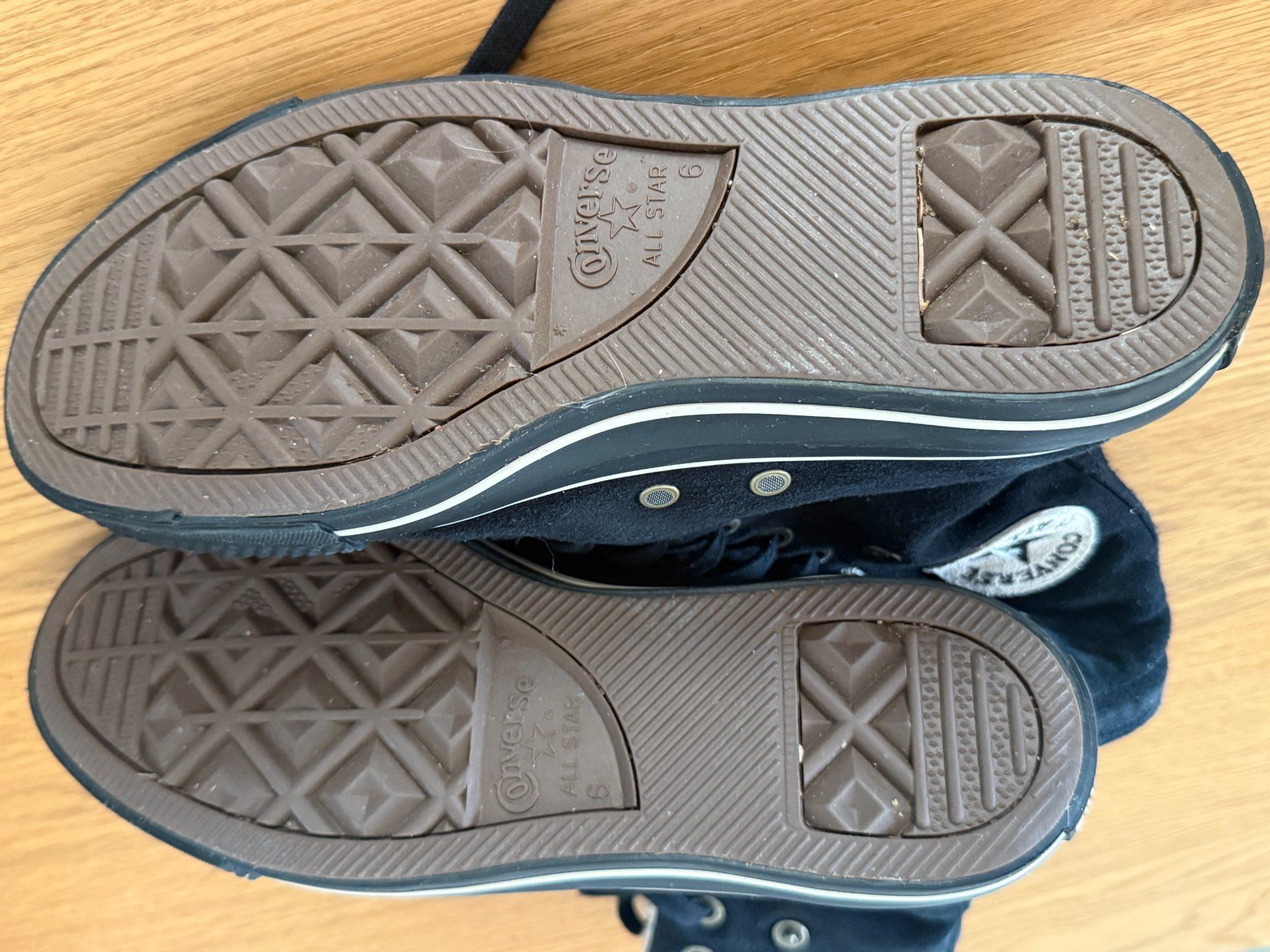 Converse Scarpe da uomo: Chaussures Converse All Star hiver – Usato da Founex venduto da MaevaMatahi 2