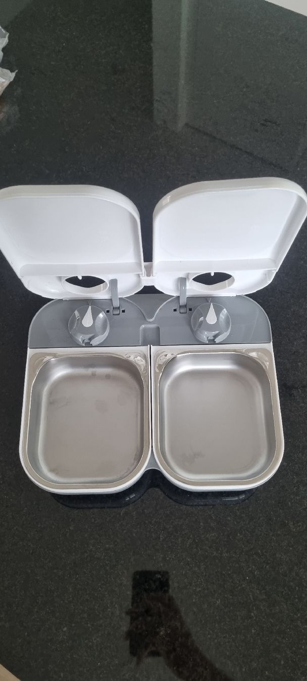 Futter: Futterautomat Closer Pets 2-fach Timer  – Gebraucht aus Hunzenschwil von niicoo 1