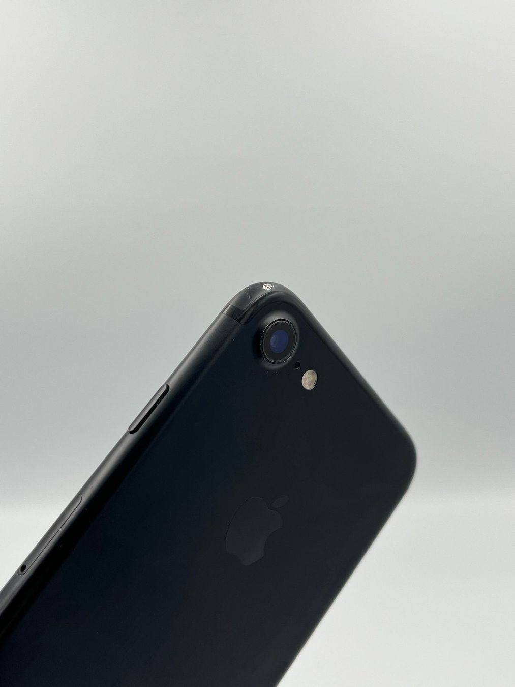 Apple Telefoni cellulari / Smartphones: iPhone 7 128 GB – Usato da Basel venduto da Xani 2