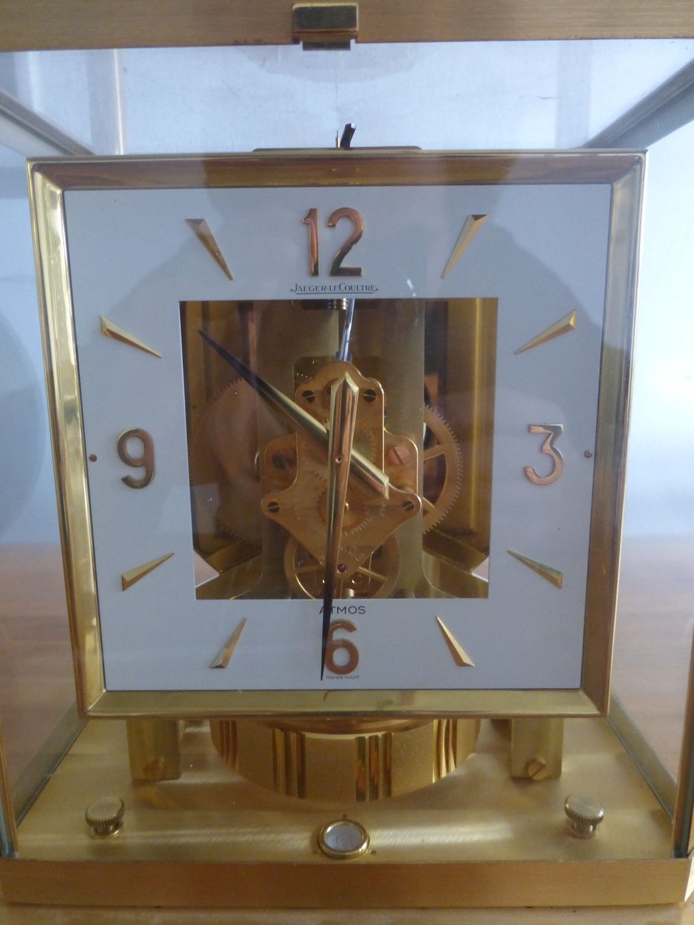 Jaeger-Lecoultre Orologi da terra & Orologi da parete: Jaeger LeCoultre Atmos classique V Tischuhr – Difettoso da Zumikon venduto da psisound 1