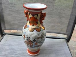 Antike japanische Kutani Vase (25cm) - Meiji-Zeit um 1900