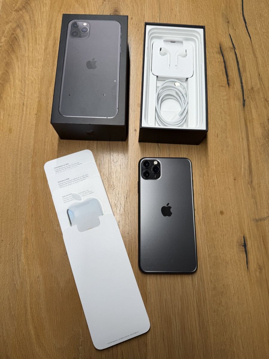 Apple Handys / Smartphones: iPhone 11 Pro Max 64GB  – Gebraucht aus Grosswangen von winkelfeld
