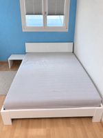 Doppelbett weiss mit Lattenrost guter Zustand 140x200 cm