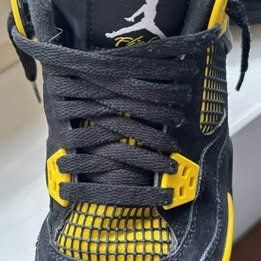 Jordan Scarpe per ragazzi: Jordan 4s, Grösse 38.5 / UK 5.5 – Nuovo (secondo la descrizione) da Wädenswil venduto da Luc2011 2