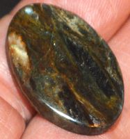Anhänger gelocht L-7304 – Pietersit Cabochon 28.70 Karat ca.