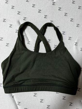 Born primitive sport top size S