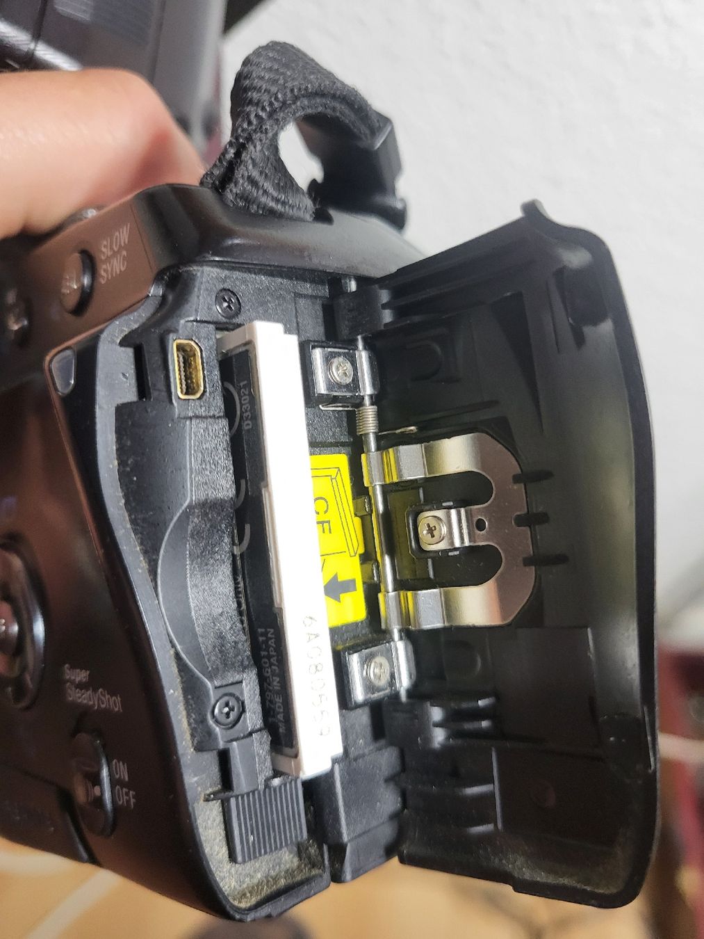 Sony Fotocamera: Sony Alpha Kamera a100 – Difettoso da Auw venduto da DonQuixote19 7