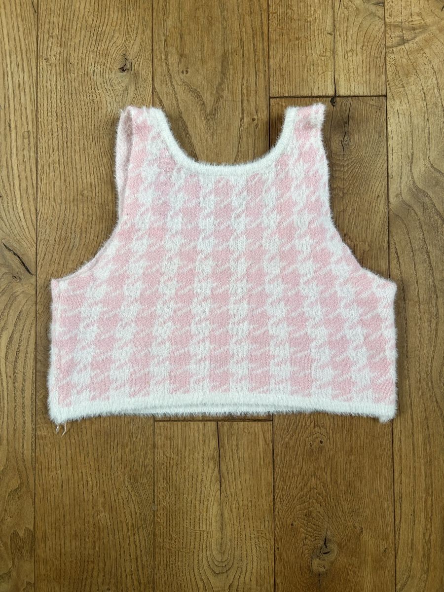 Shein Top: Rosa Flauschiges Top Grösse S – Usato da Frauenfeld venduto da jae_vs6j 2