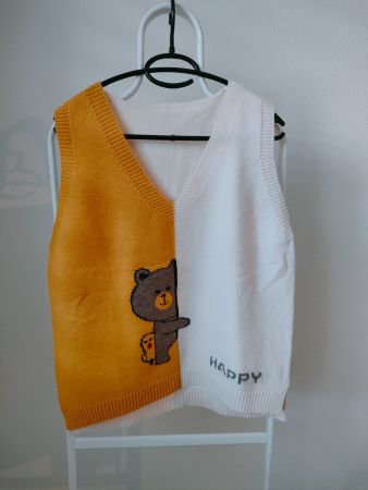 Bequemes und wunderschönes Gilet orange und weiss