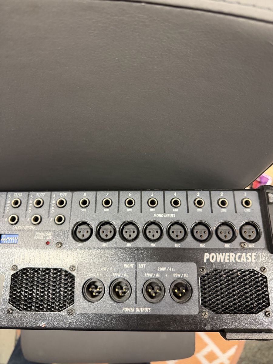 Console di mixaggio:  Generalmusic Powercase 16 – Usato da Hauptwil venduto da musikboerse 5